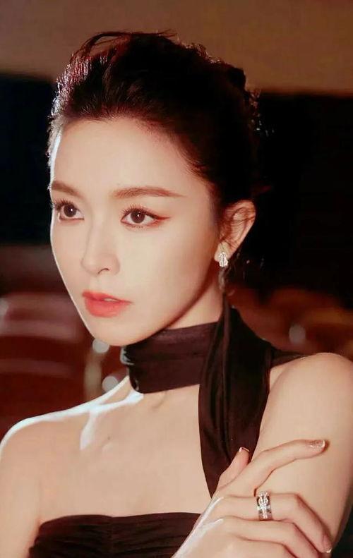 明星圖片,揭秘明星風采瞬間