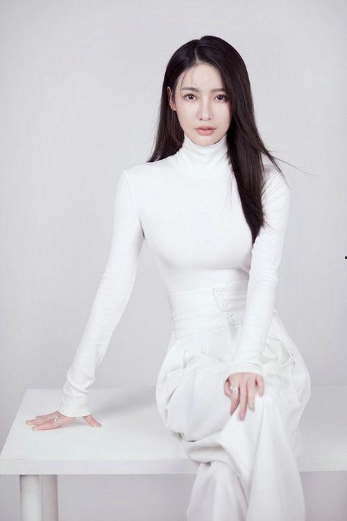 暗黑吃瓜官網入口網址 劉濤咪咪大的照片,暗黑吃瓜官網入口引發熱議